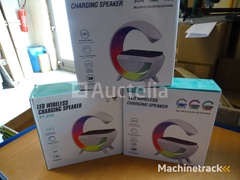 3-draadloze-radios-multicolor-oplader-bt2301