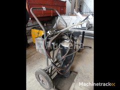 zaklamp-op-trolley-met-wielen