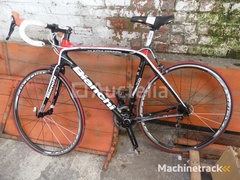 heren-racefiets-bianchi-infinito