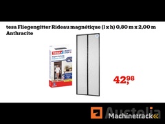 tesa-magnetic-curtain