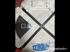 tyrolit-grinding-stone-250x32x51-a36v-tr
