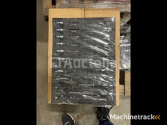 inlay-tray-with-screwdrivers