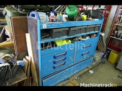 commercial-vehicle-shelf-and-its-contents-sodimo-ref010586-036