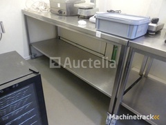 roestvrijstalen-tafels