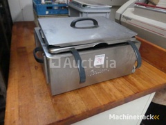 berlin-pelion-ball-fryer,-gun-extender,-make-and-model-unreadable