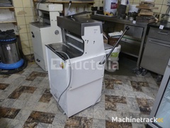 nalim-broodsnijmachine