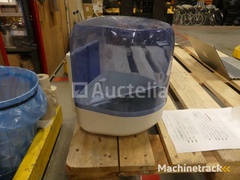 20-wanddispensers-voor-papierrollen