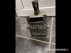 portable-railway-signalling-lamp