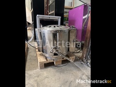 stainless-steel-tank