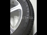 Minituur van 4 Winterbanden op aluminium velgen Continental VikingContact7 - 215/65 R17