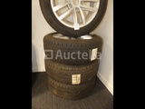 Minituur van 4 Zomerbanden op aluminium velgen Continental ContiEcoContact 5 - 205/55 R16V