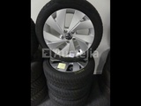 Thumbnail of 4 Winter tyres on aluminium rims Pirelli Sottozero3 - 205/50 R17