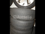 Thumbnail of 4 Winter tyres on aluminium rims Pirelli Sottozero3 - 205/50 R17