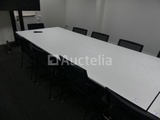 Minituur van Vergadertafel + 8 FAMO stoelen