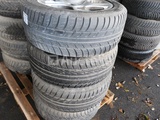 Miniaturansicht von 4 Second-hand tyres on Good Yaer HydraG aluminium rim (Dimensions: 205/55R16 91V)