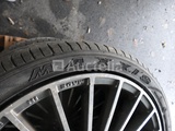 Minituur van 4 Tweedehands banden op Maxxis Pro R1 aluminium velg (Afmetingen: 225/40 ZR 18 92W)