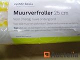 Minituur van 2 muur- en plafondverfrollers, 1 grote lade, 2 rekken
