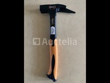 Thumbnail of Slat hammer 600 gram fiber handle