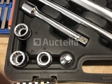 Thumbnail of 16 piece heavy socket set with telescopic ratchet and 3 extensions