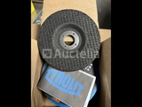 Thumbnail of 1 box of Tyrolit grinding discs