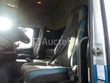 Minituur van Volvo FM trekker (2016-713.949 km-VIN:YV2XZX0A3GB778254)