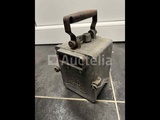 Thumbnail of Portable railway signalling lamp