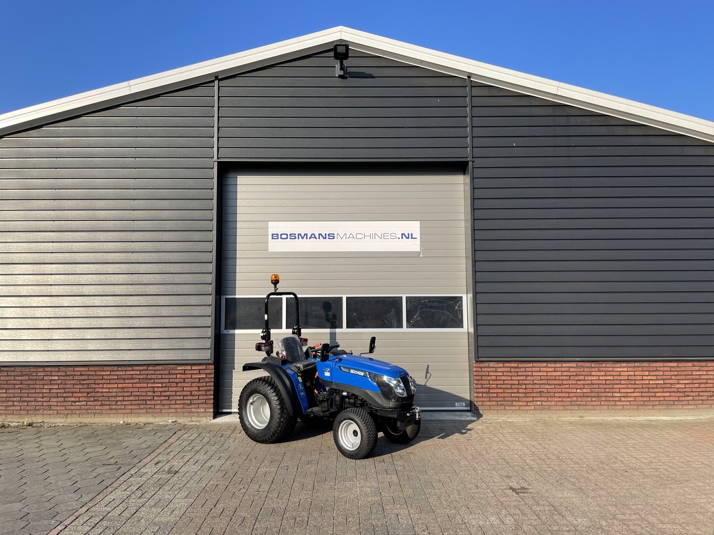 Solis 20 4WD (18.5 PK mitsubishi) minitractor NIEUW gazonbanden