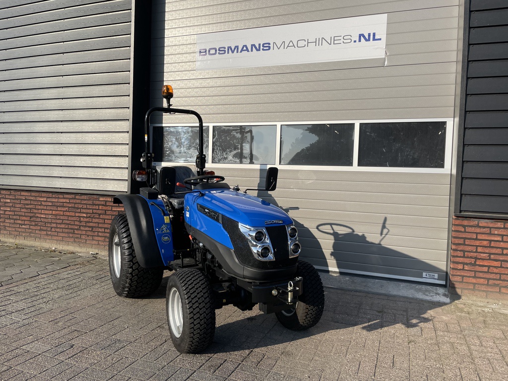 Solis 20 4WD (18.5 PK mitsubishi) minitractor NIEUW gazonbanden