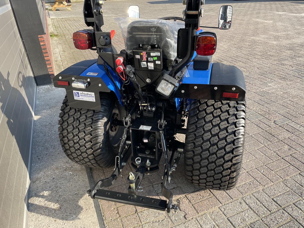 Solis 20 4WD (18.5 PK mitsubishi) minitractor NIEUW gazonbanden