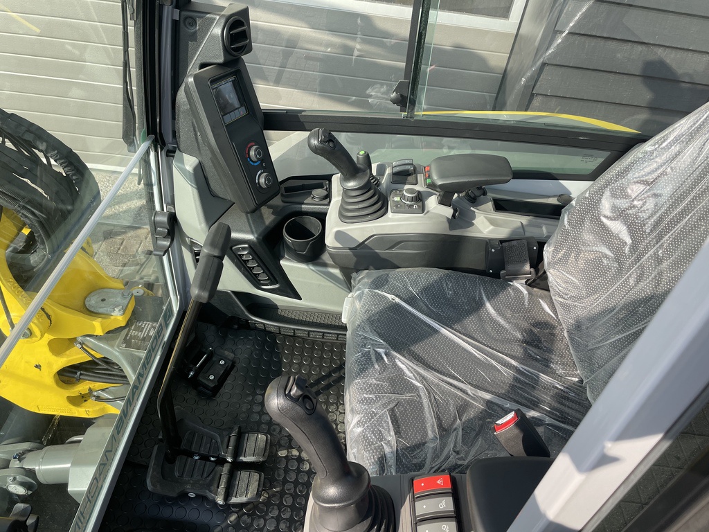 TE HUUR Neuson EZ50 minigraver / midigraver 5 T