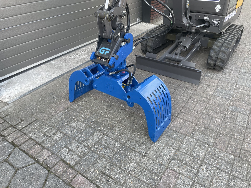 TE HUUR: Volvo EC18E minigraver 1800kg vanaf €62 per dag