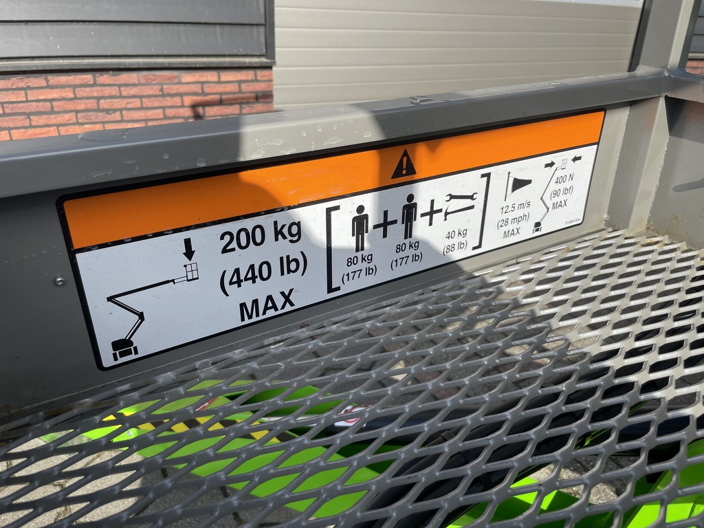 TE HUUR: Nifty 170 HE aanhangerhoogwerker / hoogwerker