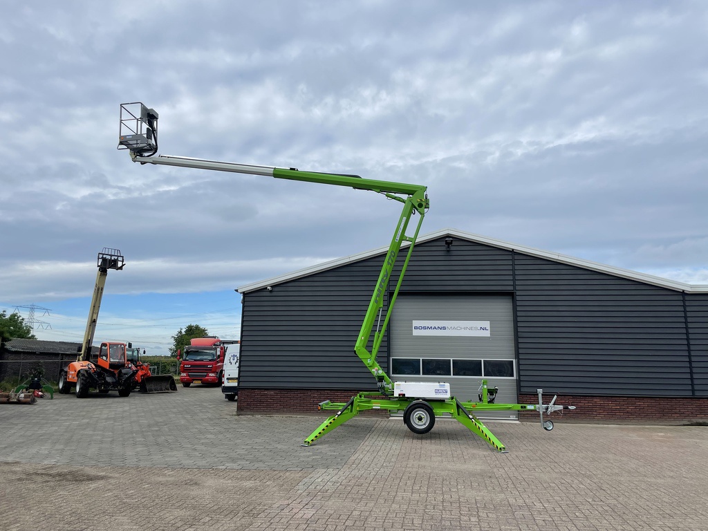 TE HUUR: Nifty 170 HE aanhangerhoogwerker / hoogwerker