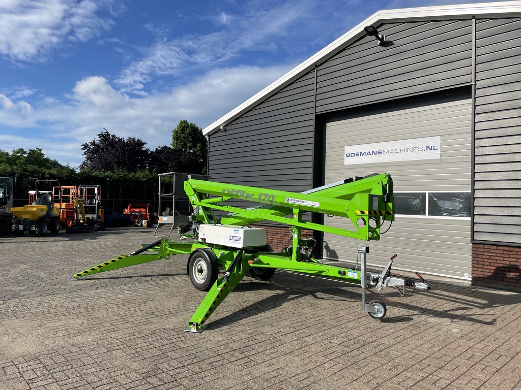 TE HUUR: Nifty 170 HE aanhangerhoogwerker / hoogwerker