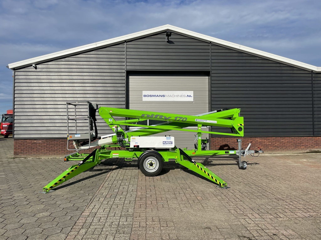 TE HUUR: Nifty 170 HE aanhangerhoogwerker / hoogwerker