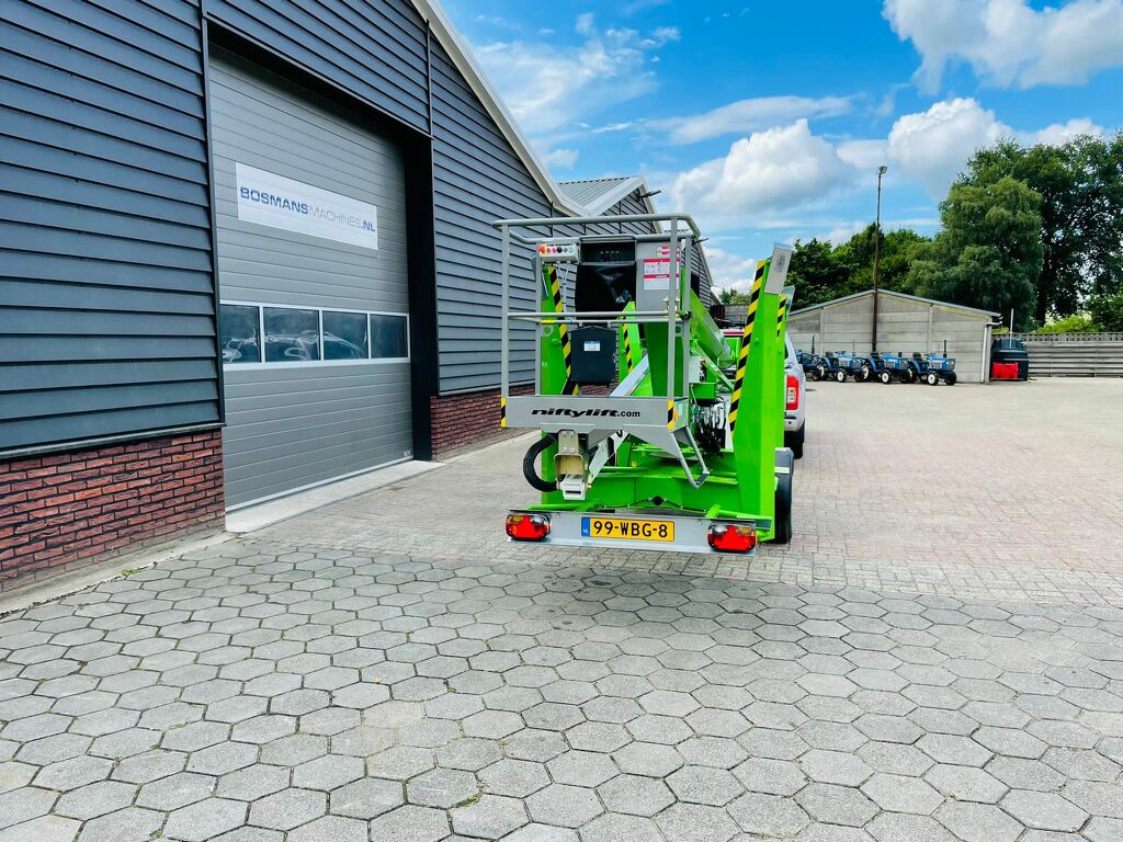 TE HUUR: Nifty 170 HE aanhangerhoogwerker / hoogwerker