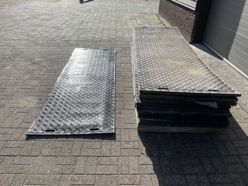 Kunstof Rijplaten 300x100x2 CM