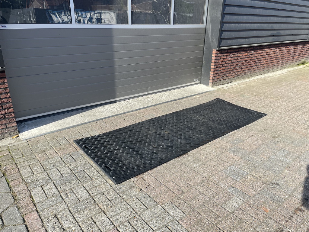 Kunstof Rijplaten 300x100x2 CM