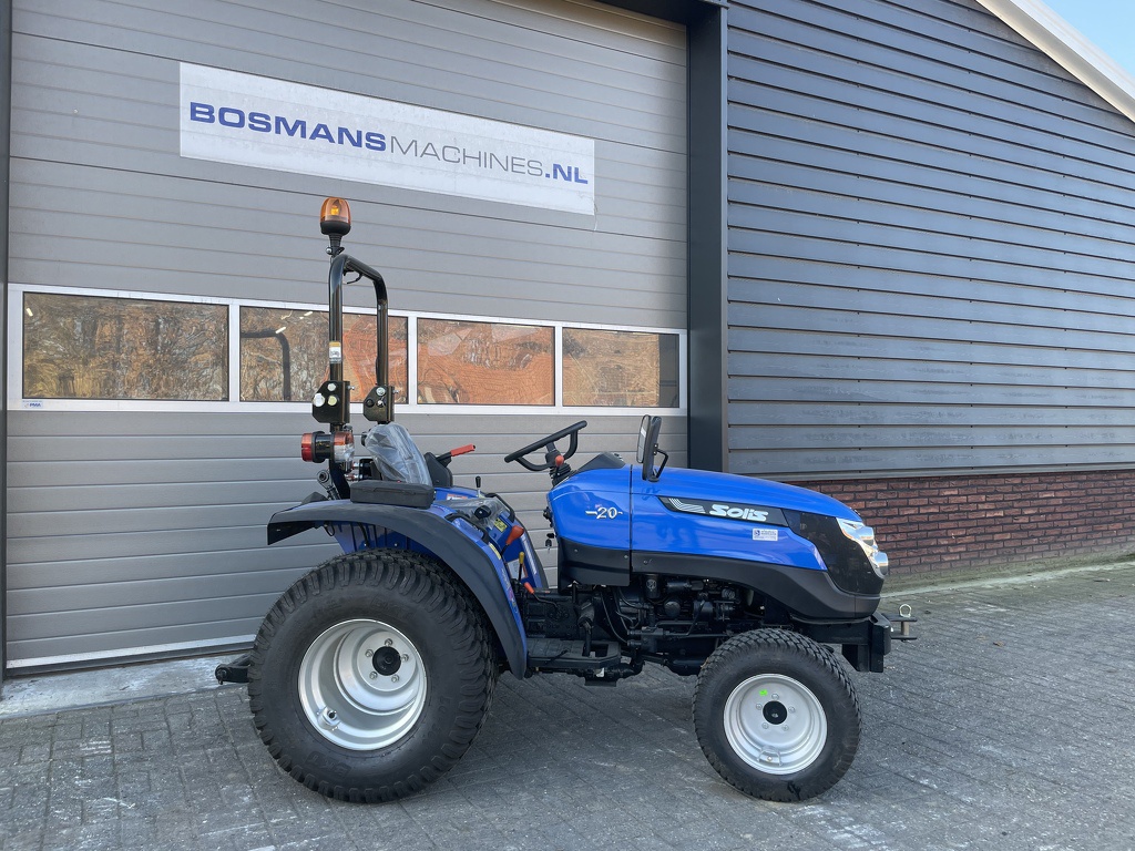Solis 20 minitractor NIEUW (18.5 PK mitsubishi) incl gazonbanden
