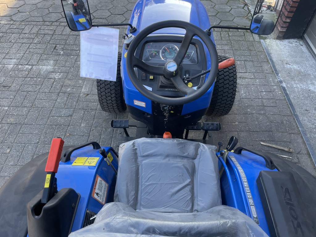 Solis 20 minitractor NIEUW (18.5 PK mitsubishi) incl gazonbanden