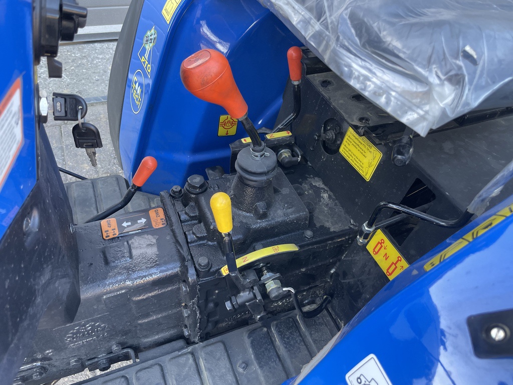 Solis 20 minitractor NIEUW (18.5 PK mitsubishi) incl gazonbanden