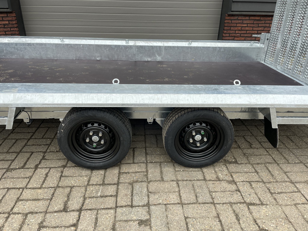 Vlemmix machinetransporter 3500 kg 400 x 180 NIEUW 2 asser