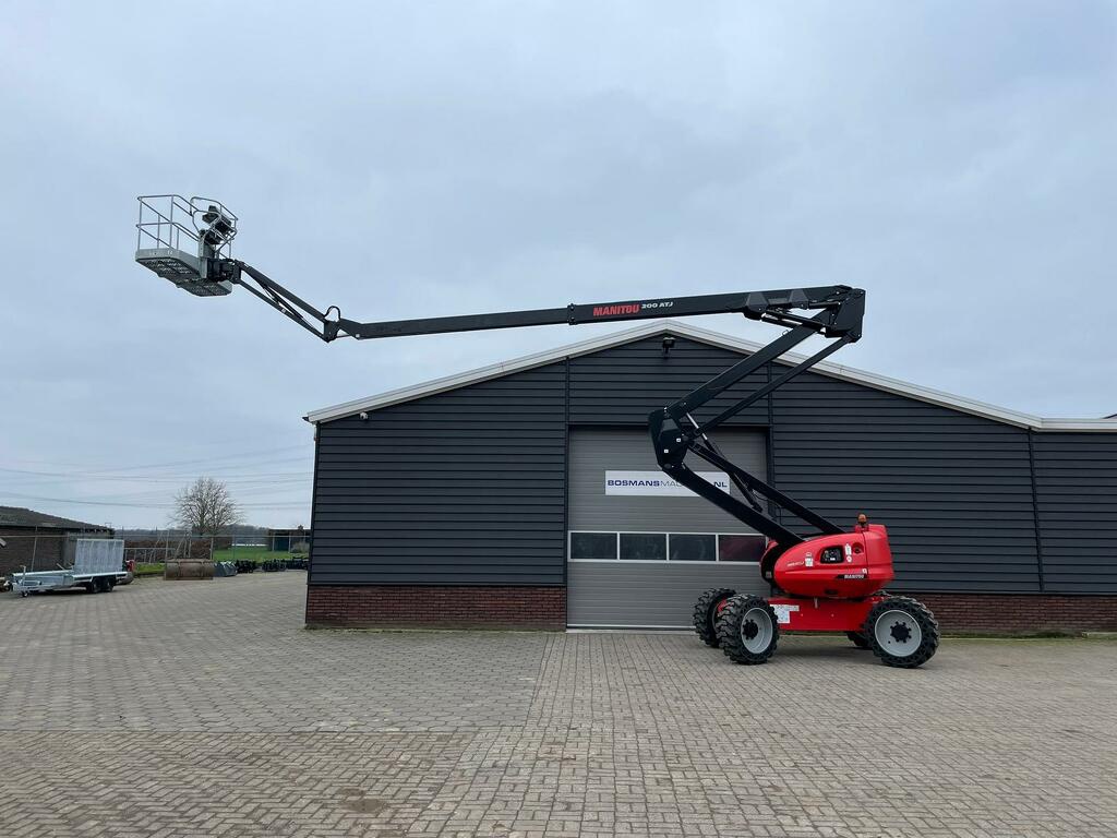 Te Huur Manitou 200 ATJ Diesel knik-telescoophoogwerker 20 M