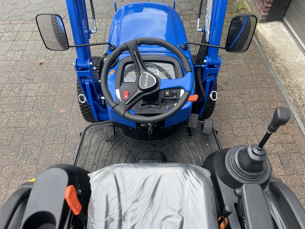 Solis 26 HST minitractor NIEUW met frontlader €245 LEASE