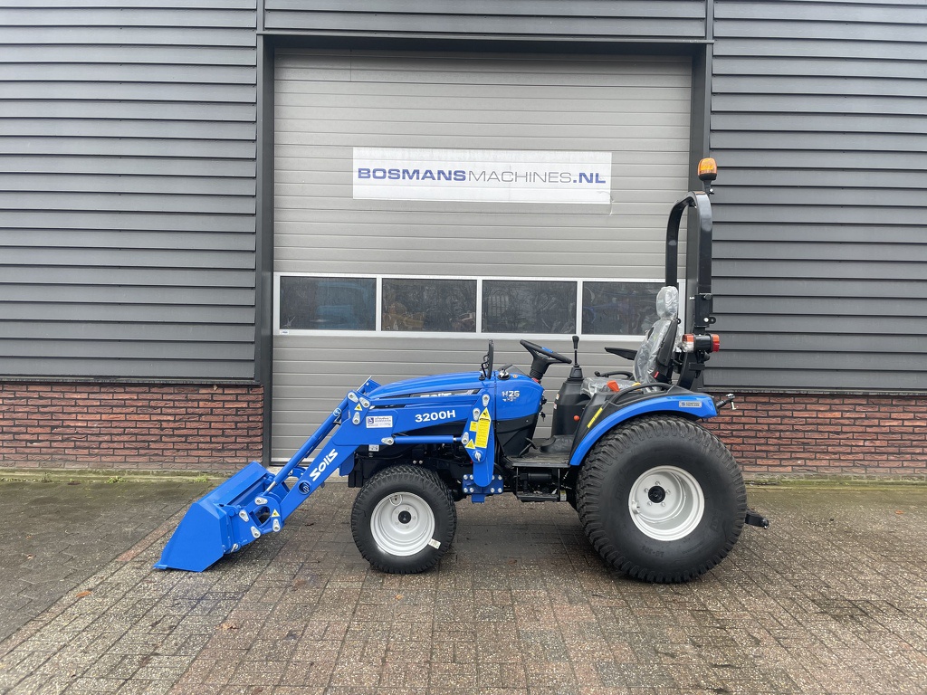 Solis 26 HST minitractor NIEUW met frontlader €245 LEASE
