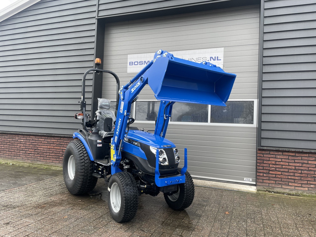 Solis 26 HST minitractor NIEUW met frontlader €245 LEASE
