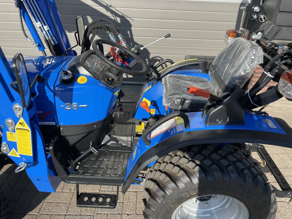 Solis 26 minitractor NIEUW + frontlader