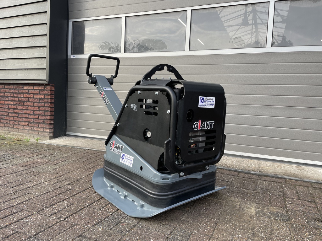Giant GPR6785D trilplaat NIEUW 485 kg diesel €302 LEASE