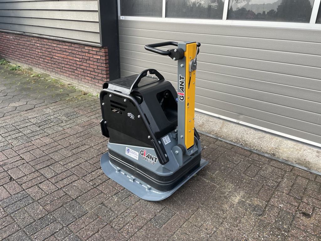 Giant GPR6785D trilplaat NIEUW 485 kg diesel €302 LEASE