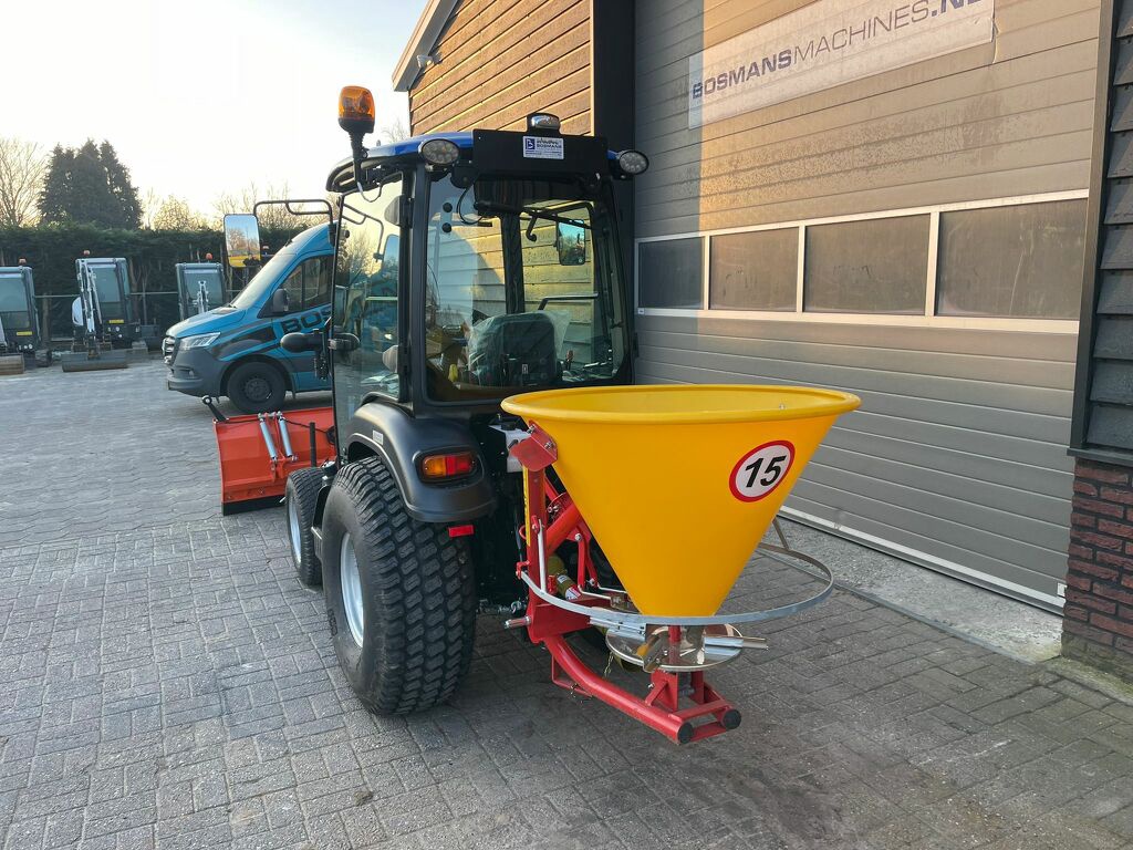 Solis 26 HST minitractor CABINE (optie zoustrooier, sneeuwschuif)